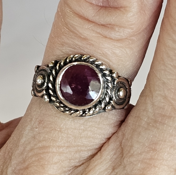 Bali Legacy Niassa Ruby Solitaire Sterling Silver Ring Size 8 ❤️ - Picture 12 of 12